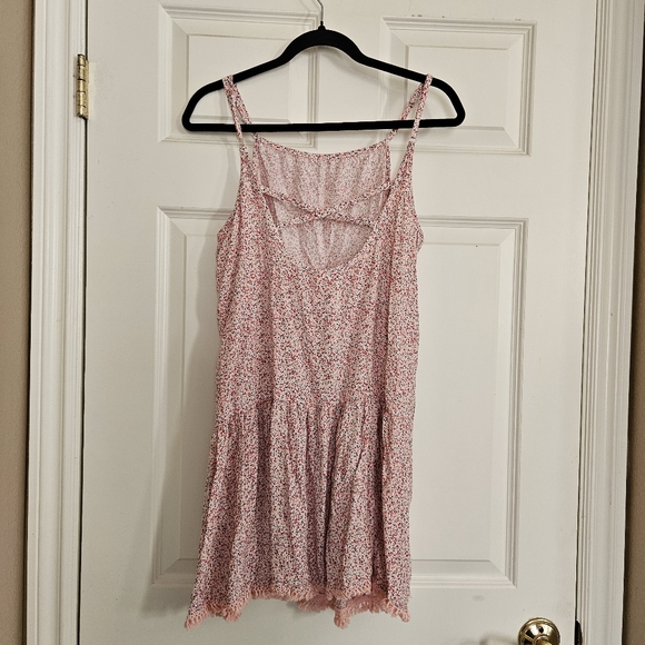 Pink Floral - Picture 4 of 7